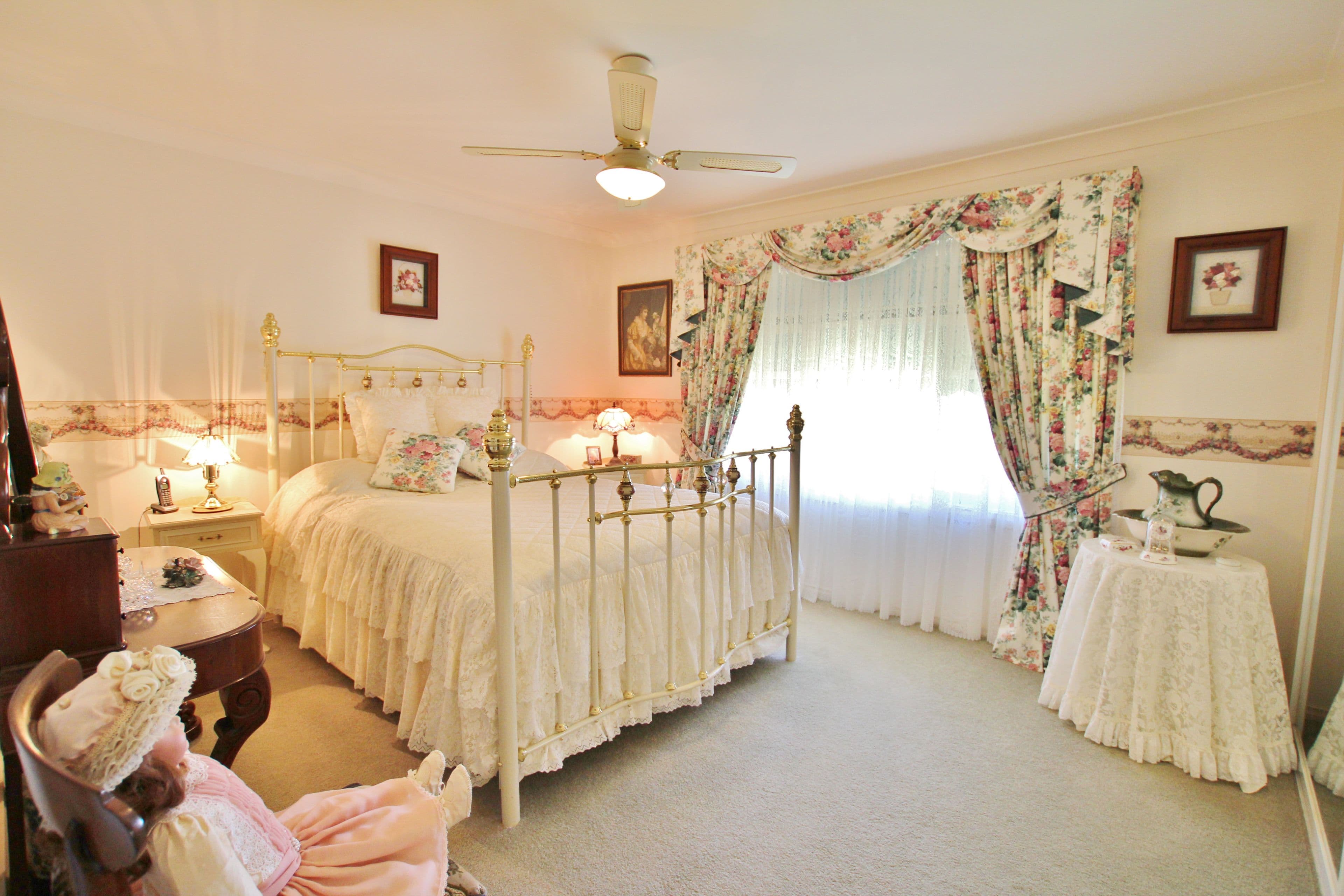 11 Samuel Court, Young - Thumbnail 7