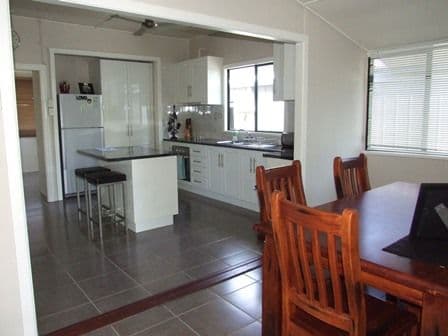 13 Violet  Street, Blackall QLD 4472, Blackall - Thumbnail 5