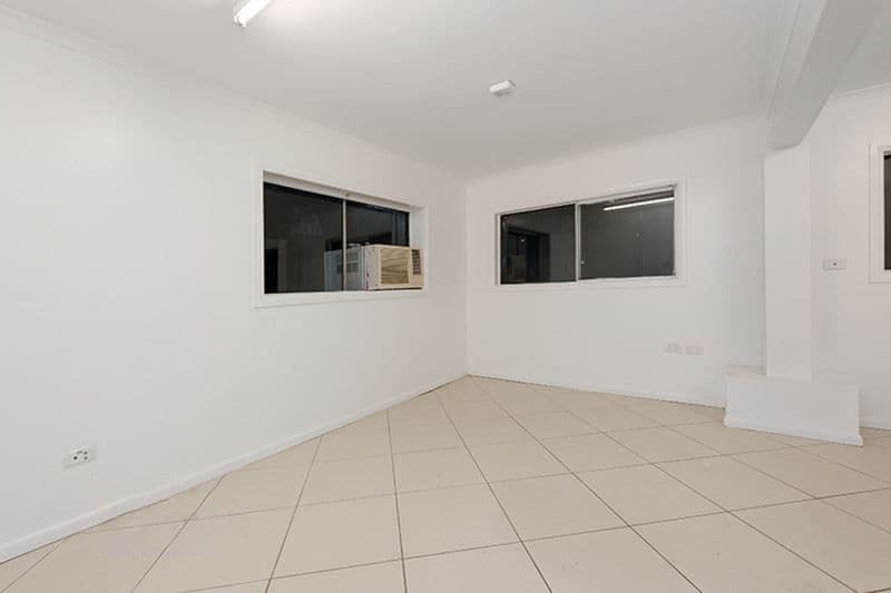162 Mayes Avenue, Kingston QLD 4114, Kingston - Thumbnail 7