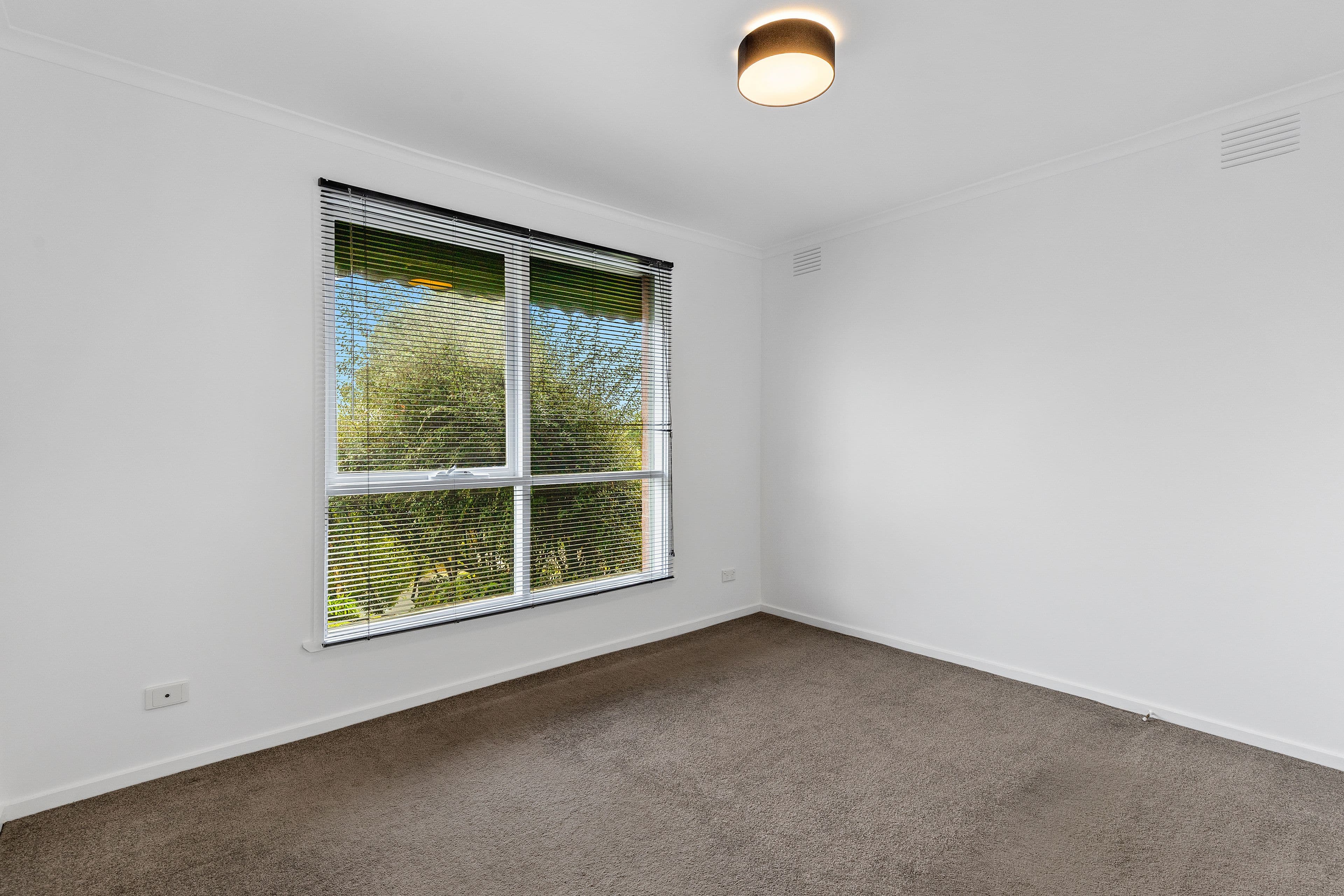 2 The Crescent, Ferntree Gully VIC 3156, Ferntree Gully - Thumbnail 7