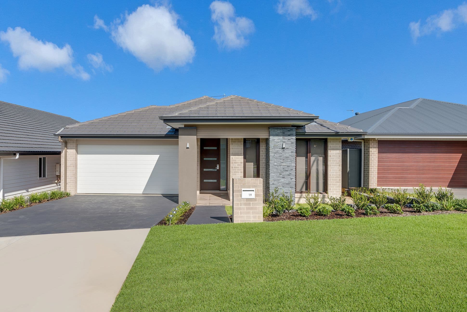 19 Long Bush Rise, Oran Park NSW 2570, Oran Park - Thumbnail 2