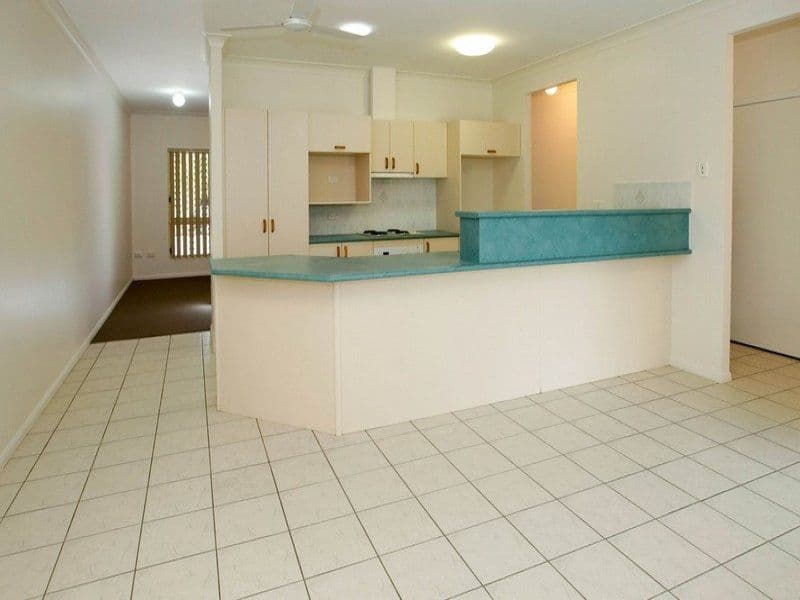 47 Eleventh Avenue, RAILWAY ESTATE QLD 4810, Railway Estate - Thumbnail 5