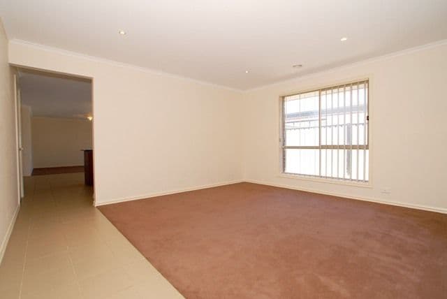 14 Danfield Drive, TARNEIT VIC 3029, Tarneit - Thumbnail 4