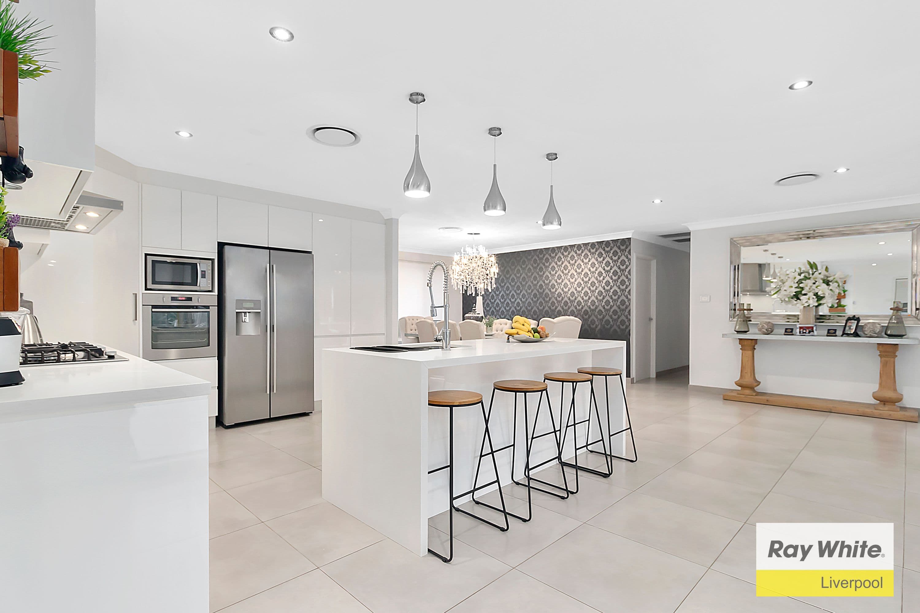 4 Sanderling Street, Hinchinbrook - Thumbnail 2