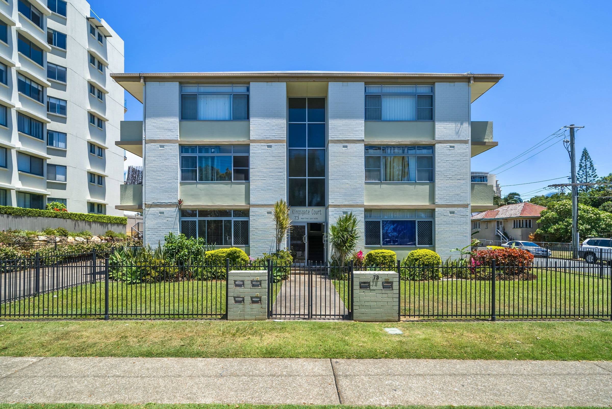 73 Marine Parade, Redcliffe QLD 4020, Redcliffe - Thumbnail 2