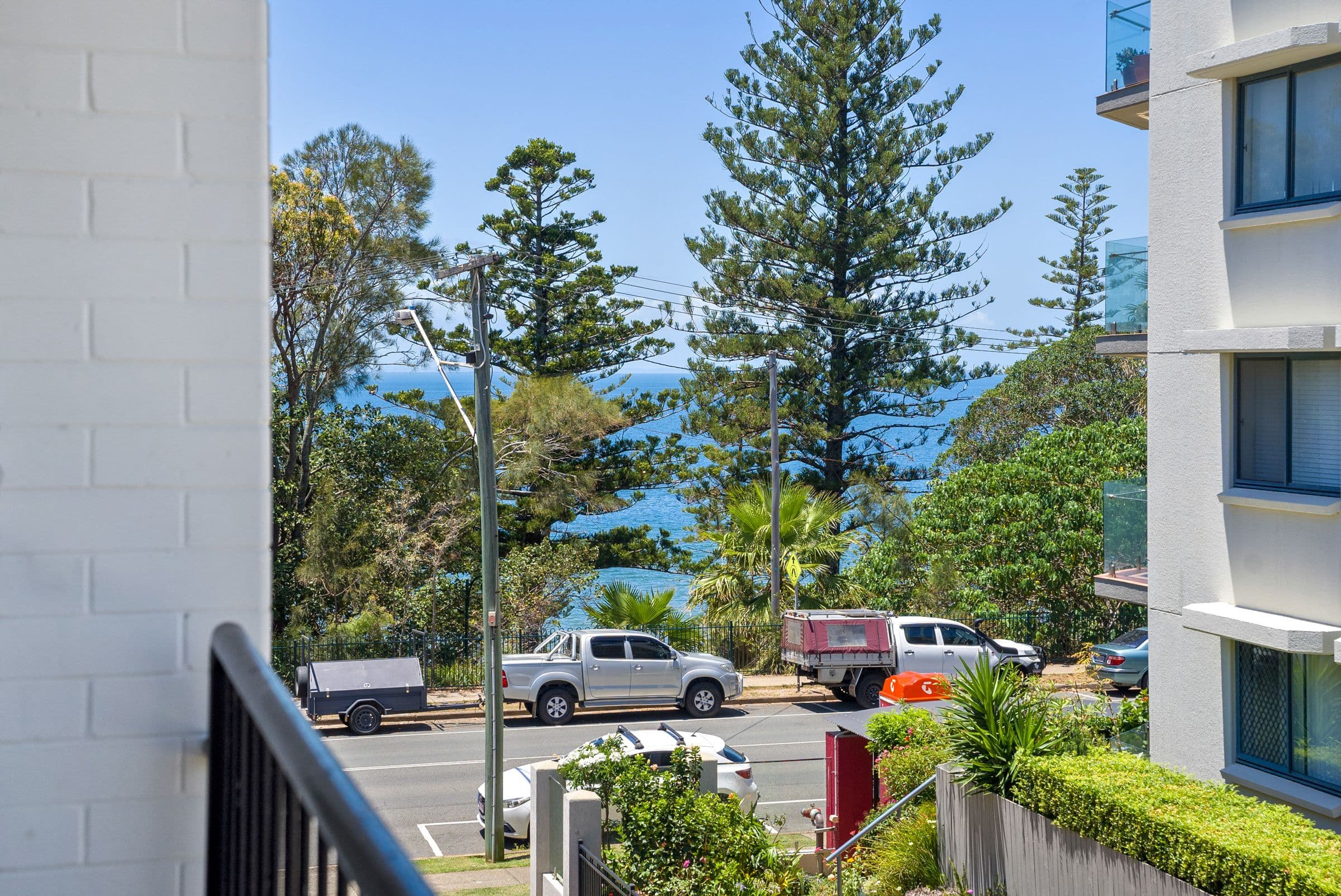 73 Marine Parade, Redcliffe QLD 4020, Redcliffe - Thumbnail 3