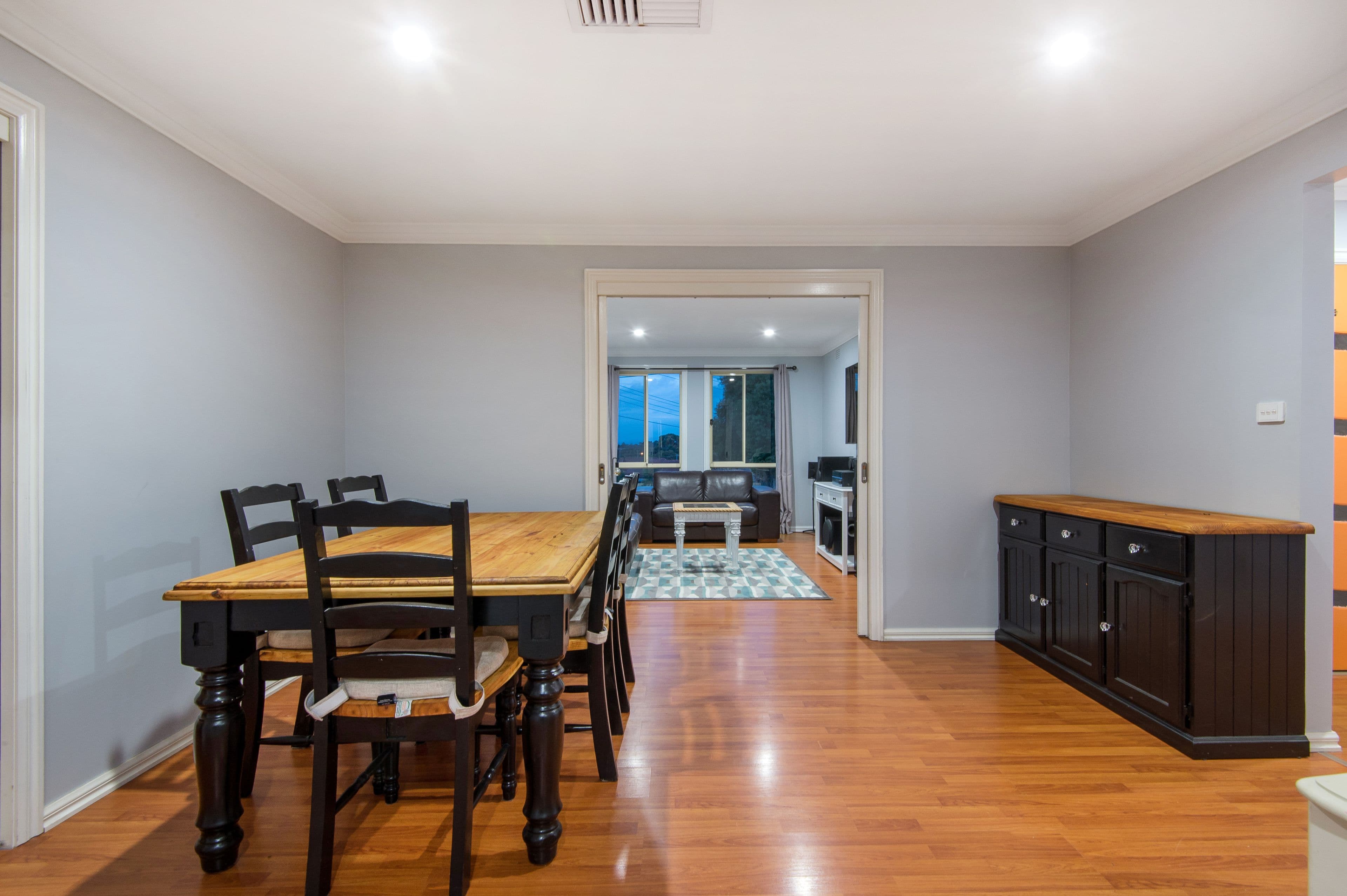 2 Golden Court, Frankston North VIC 3200, Frankston North - Thumbnail 3
