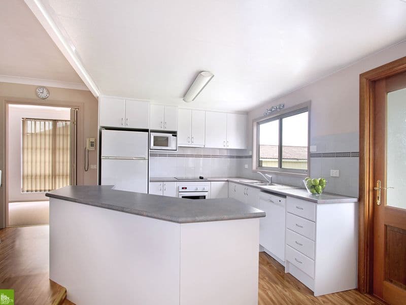 297 Northcliffe Drive, BERKELEY NSW 2506, Berkeley - Thumbnail 3
