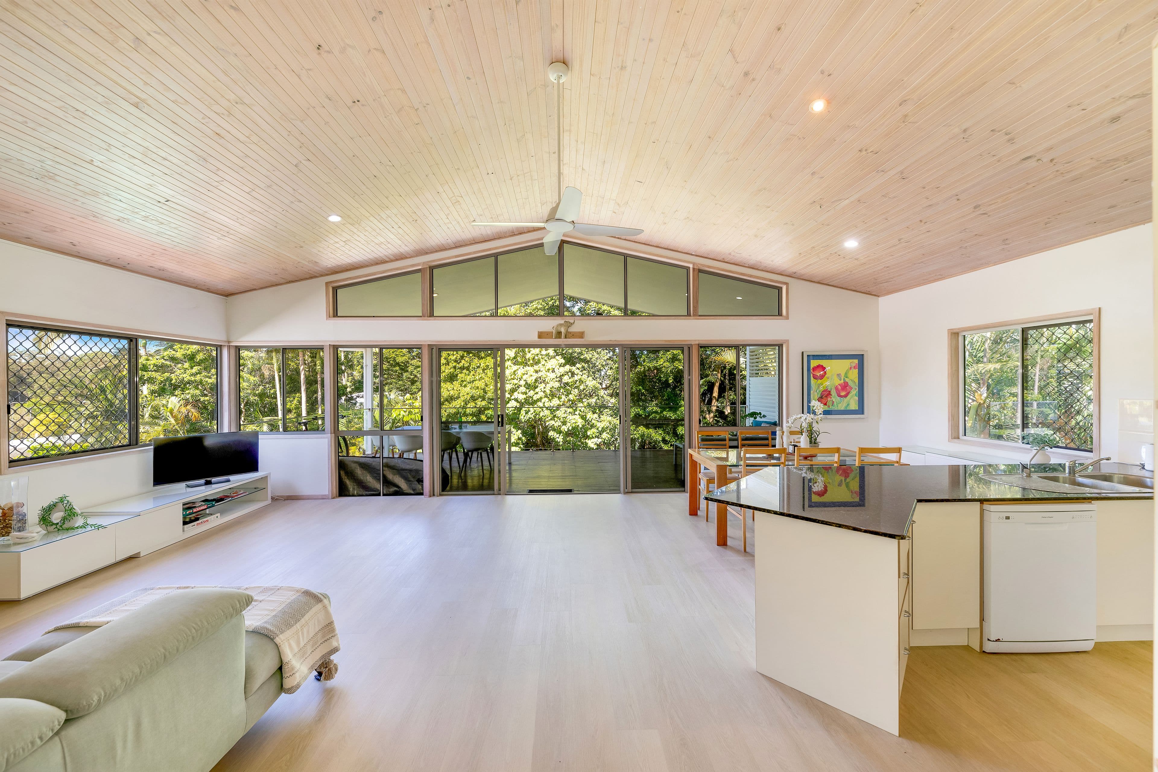 4 Woonum Road, Alexandra Headland QLD 4572, Alexandra Headland - Image 1