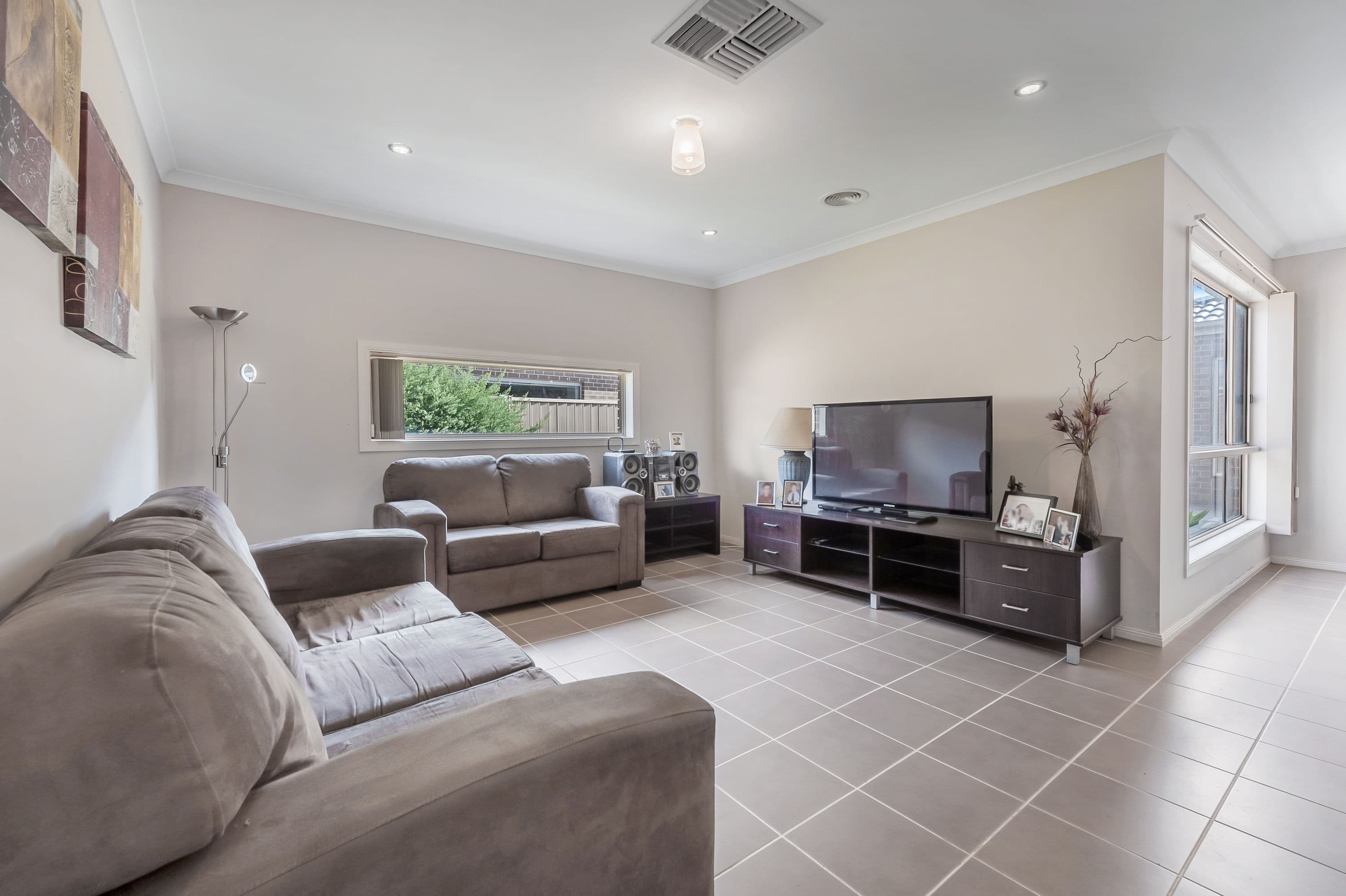 73 Gurnung Drive, Cairnlea VIC 3023, Cairnlea - Thumbnail 8