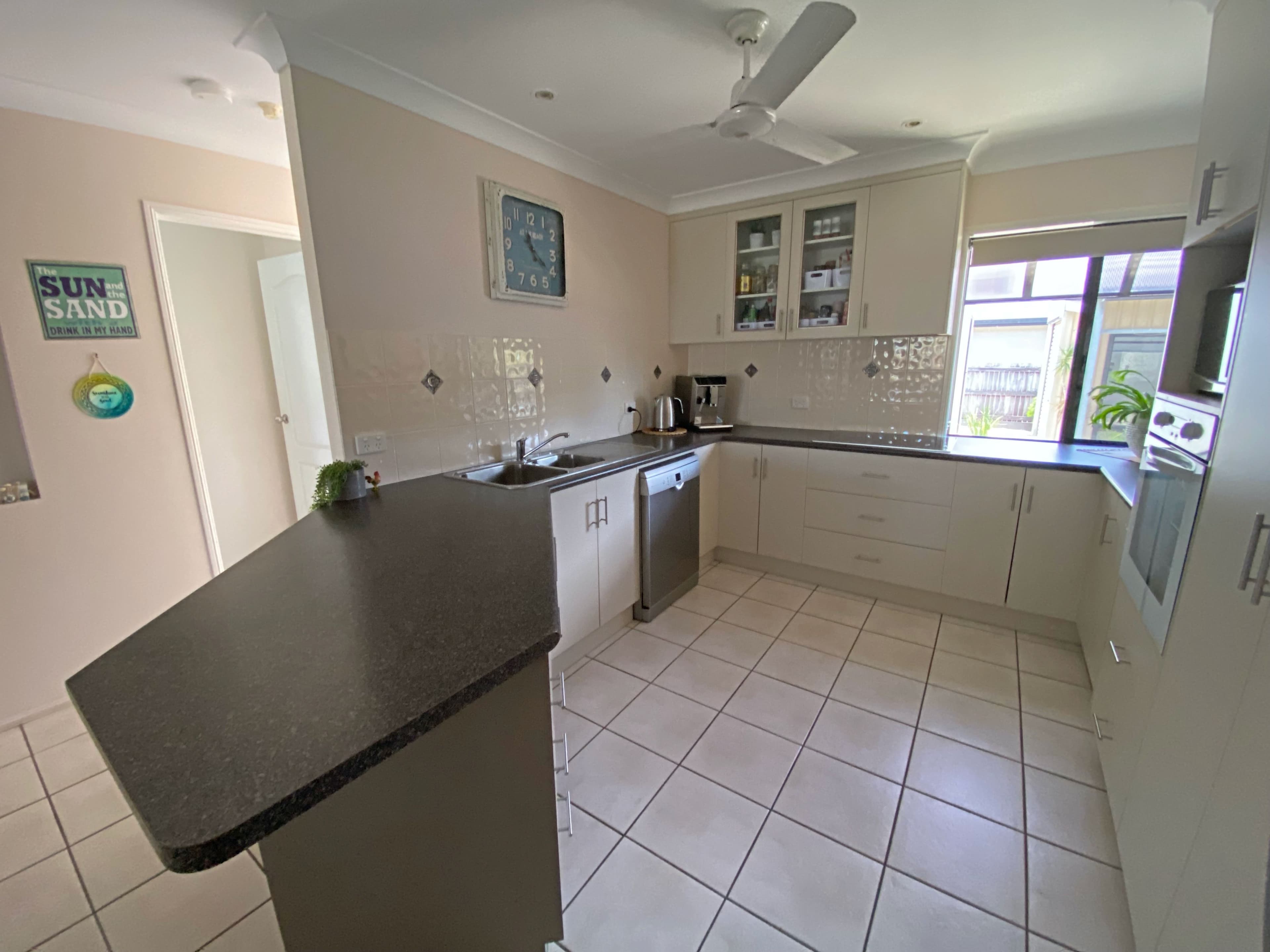 14 Brooksfield Drive, Sarina Beach QLD 4737, Sarina Beach - Thumbnail 7