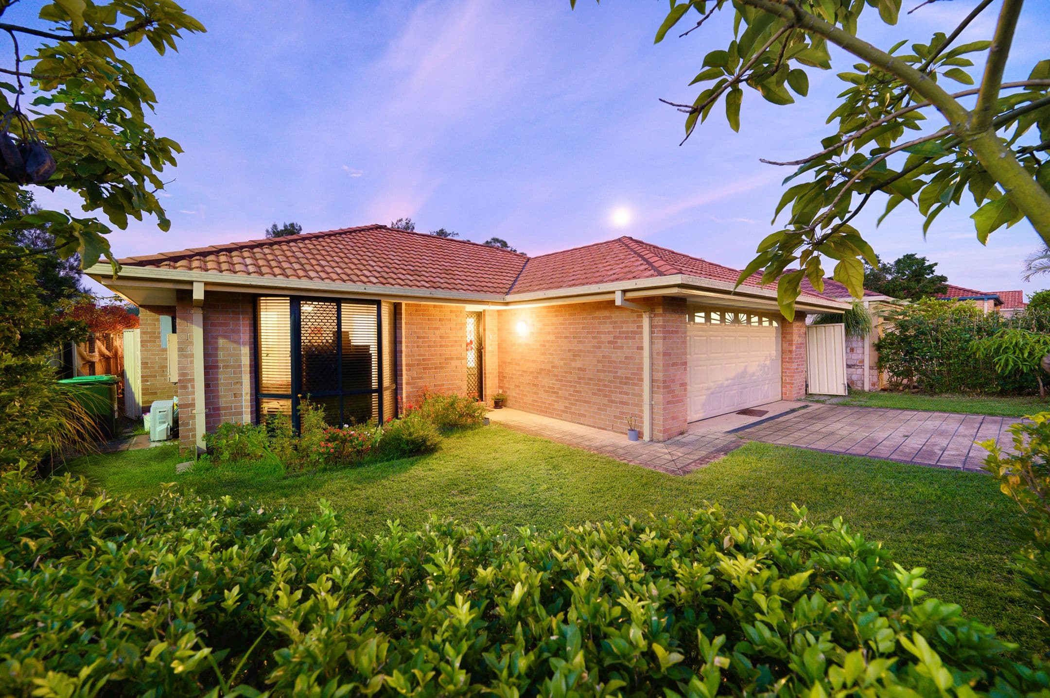 13 Fanning Court, Pacific Pines QLD 4211, Pacific Pines - Thumbnail 2