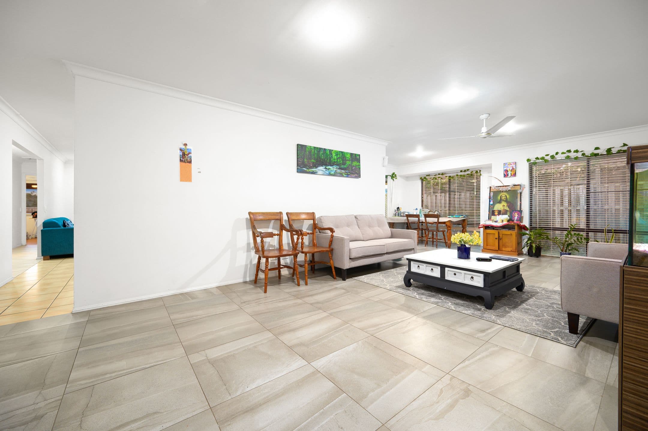 13 Fanning Court, Pacific Pines QLD 4211, Pacific Pines - Thumbnail 6