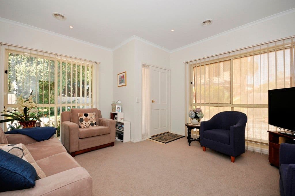  14 ALFRICK Road, Croydon VIC 3136, Croydon - Thumbnail 2