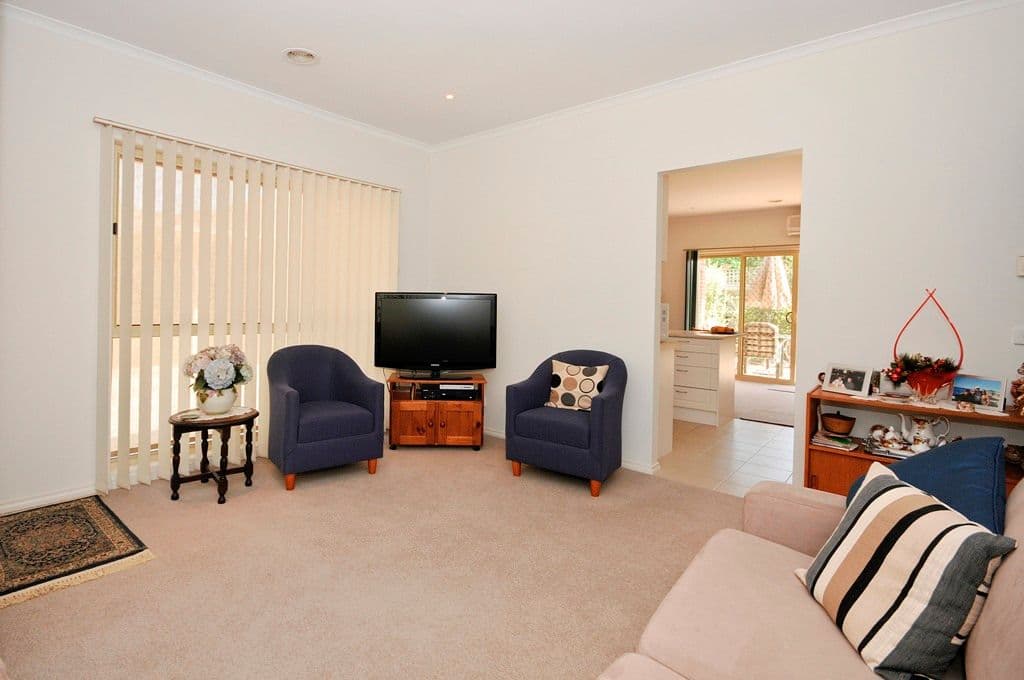  14 ALFRICK Road, Croydon VIC 3136, Croydon - Thumbnail 3