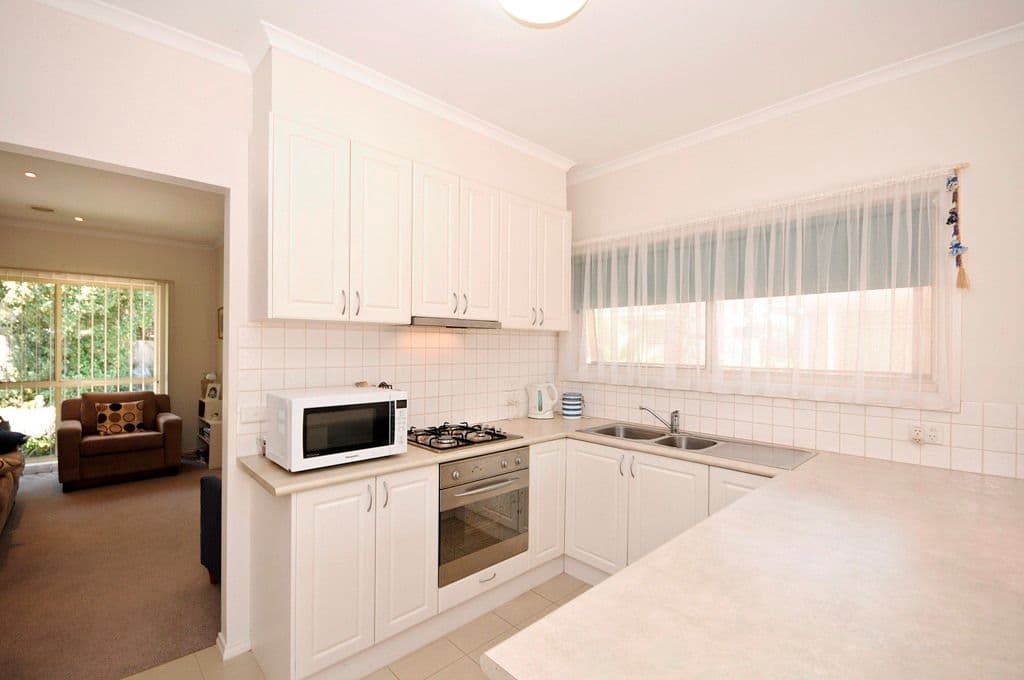  14 ALFRICK Road, Croydon VIC 3136, Croydon - Thumbnail 6