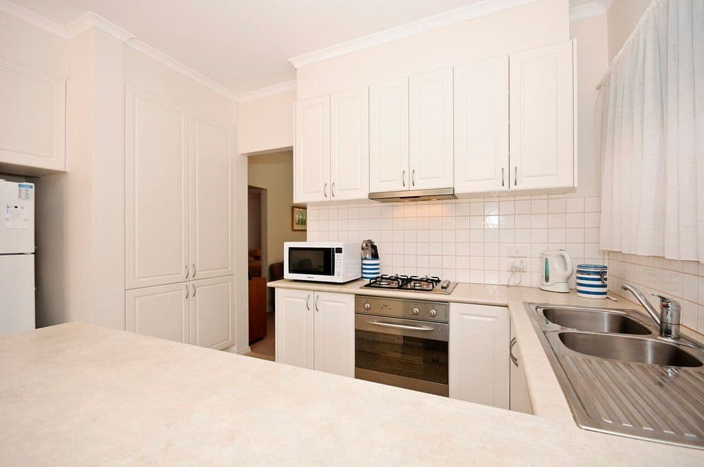  14 ALFRICK Road, Croydon VIC 3136, Croydon - Thumbnail 7
