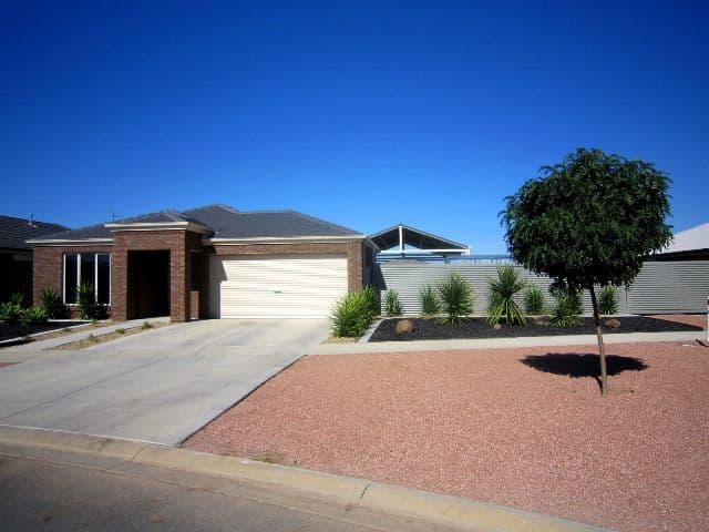 3 Wren Court, ECHUCA VIC 3564, Echuca - Image 1