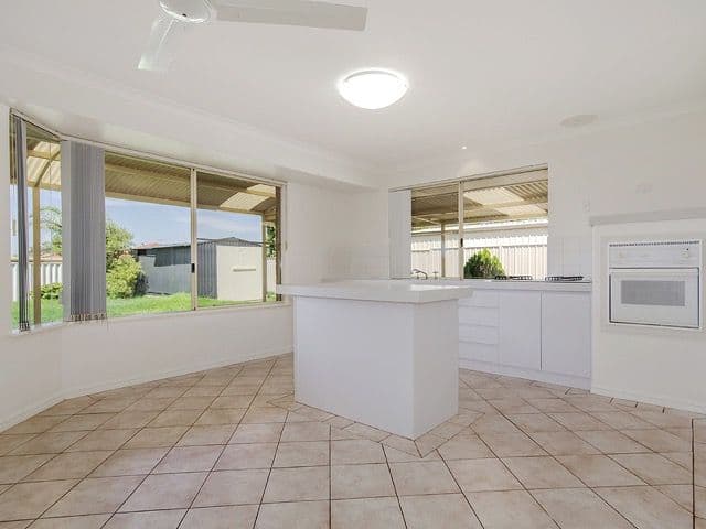7 Pingrup Court, Waikiki WA 6169, Waikiki - Thumbnail 6