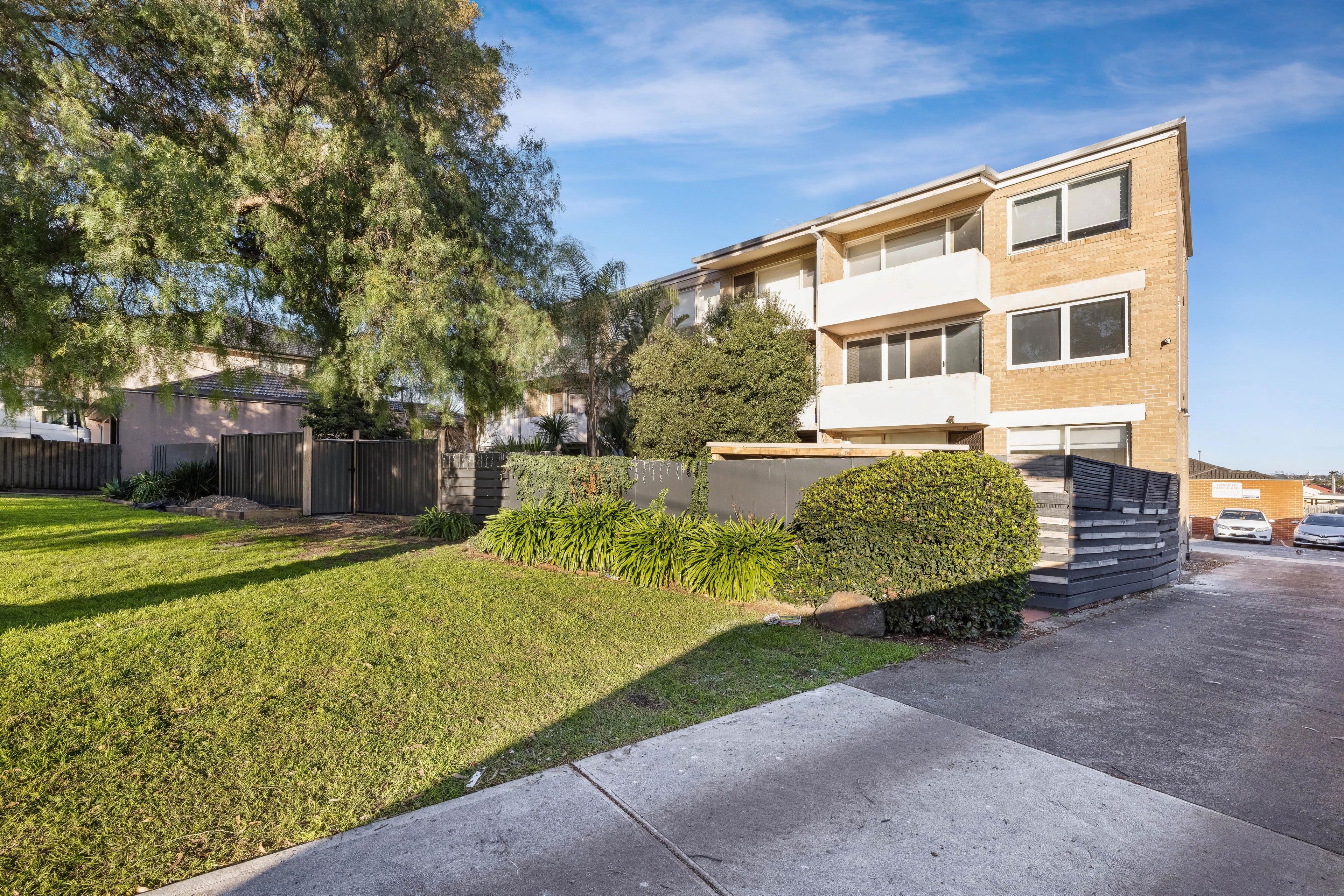 11 Currajong Street, Glenroy VIC 3046, Glenroy - Thumbnail 2
