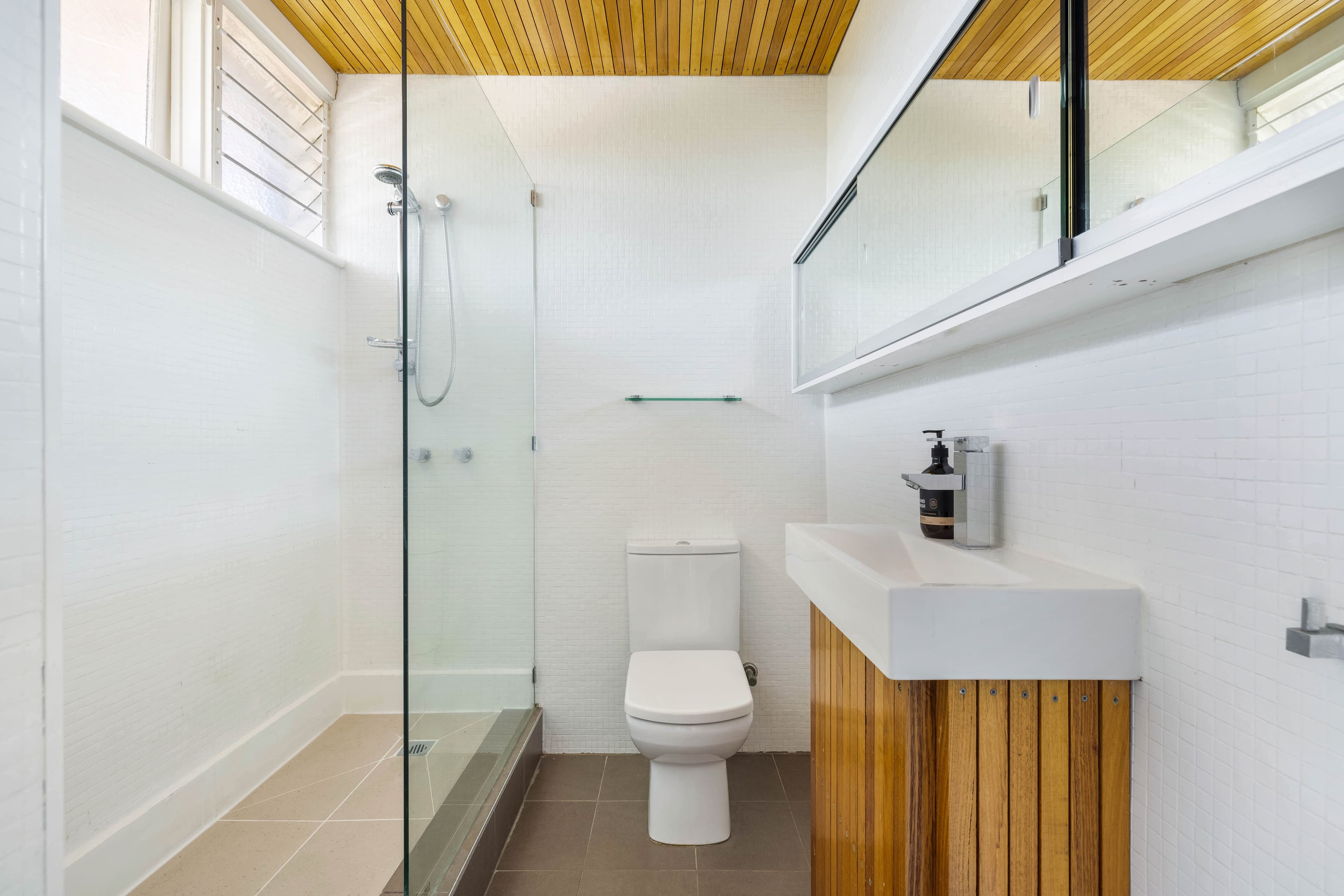11 Currajong Street, Glenroy VIC 3046, Glenroy - Thumbnail 4
