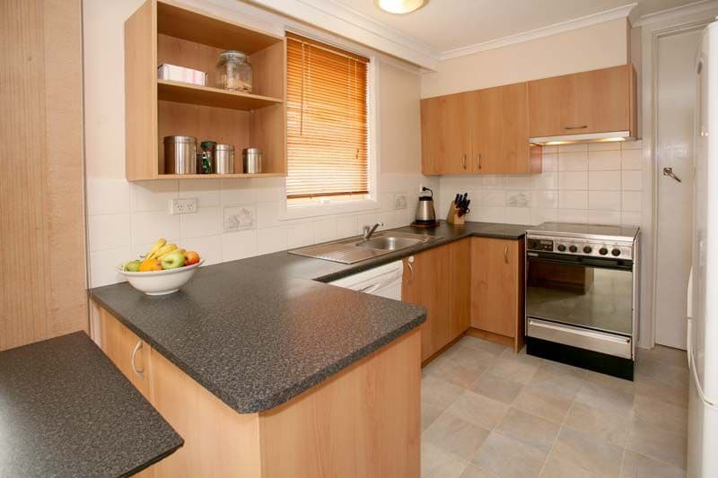 3 Pemberley Drive, NOTTING HILL VIC 3168, Notting Hill - Thumbnail 2