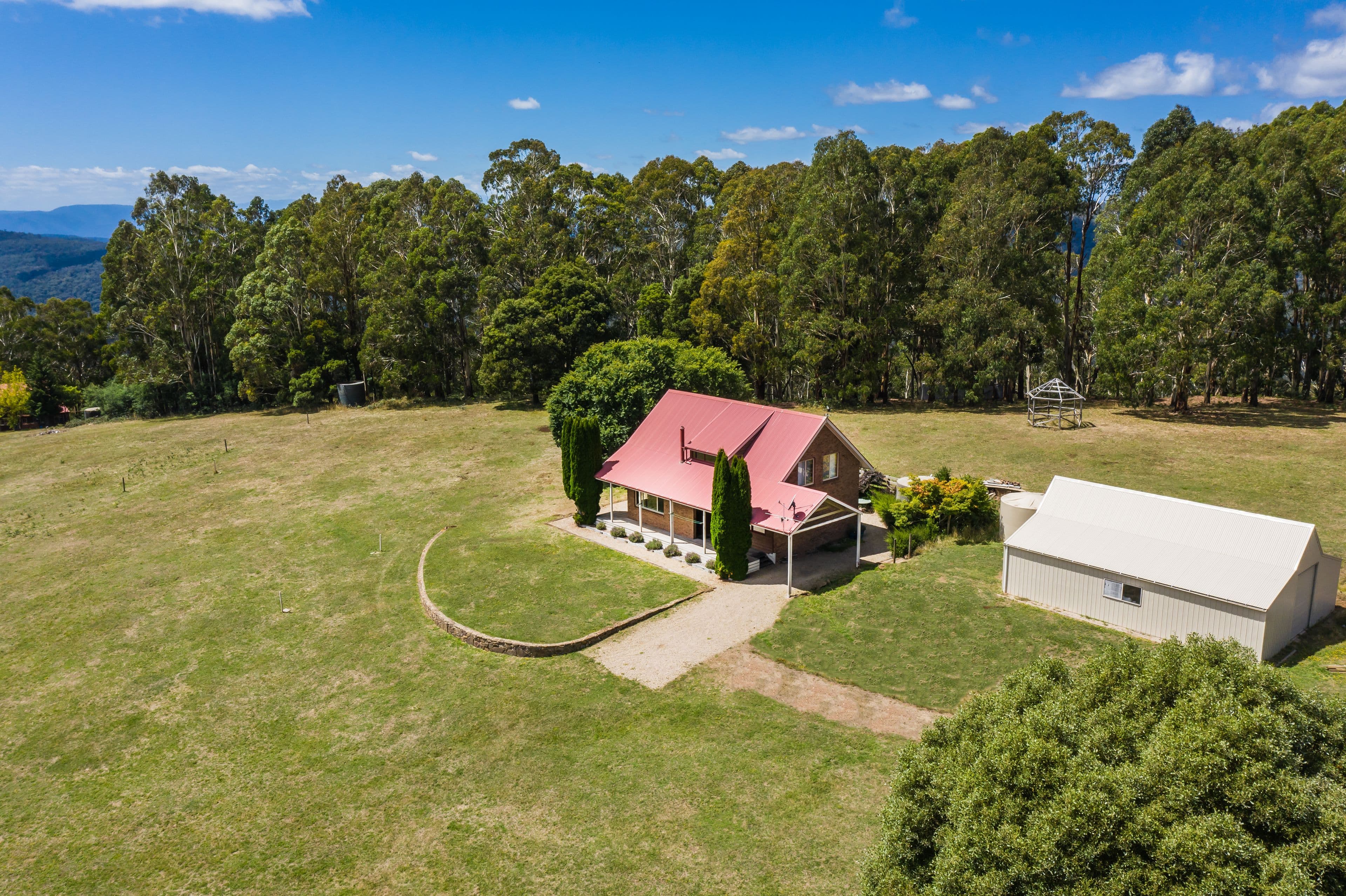 67 Gears Hill Road, Tolmie VIC 3723, Tolmie - Thumbnail 2