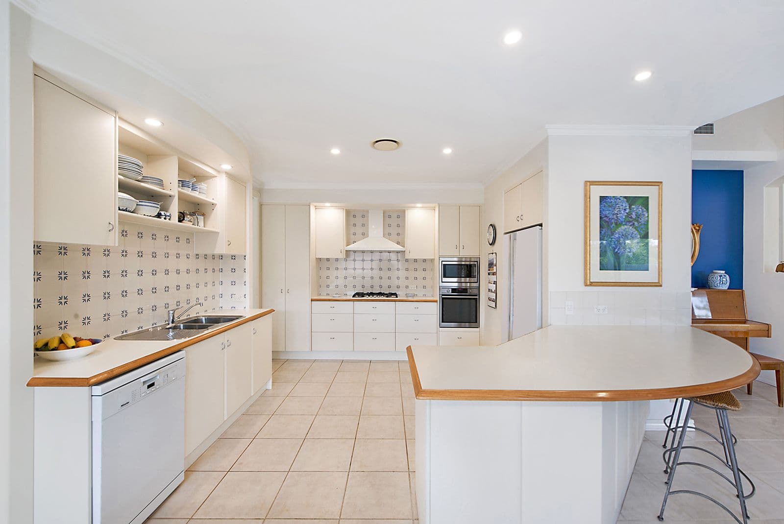 56 Kersley Road, Kenmore QLD 4069, Kenmore - Thumbnail 8