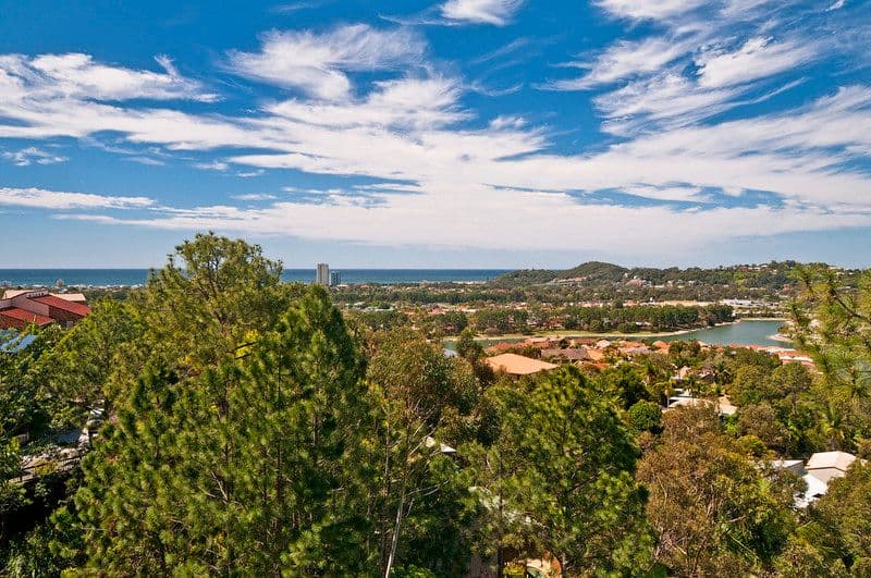 74 Doubleview Drive, ELANORA QLD 4221, Elanora - Thumbnail 6