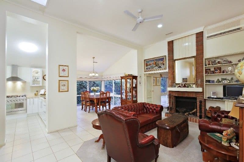 43 Vista Crescent, ROWVILLE VIC 3178, Rowville - Image 1