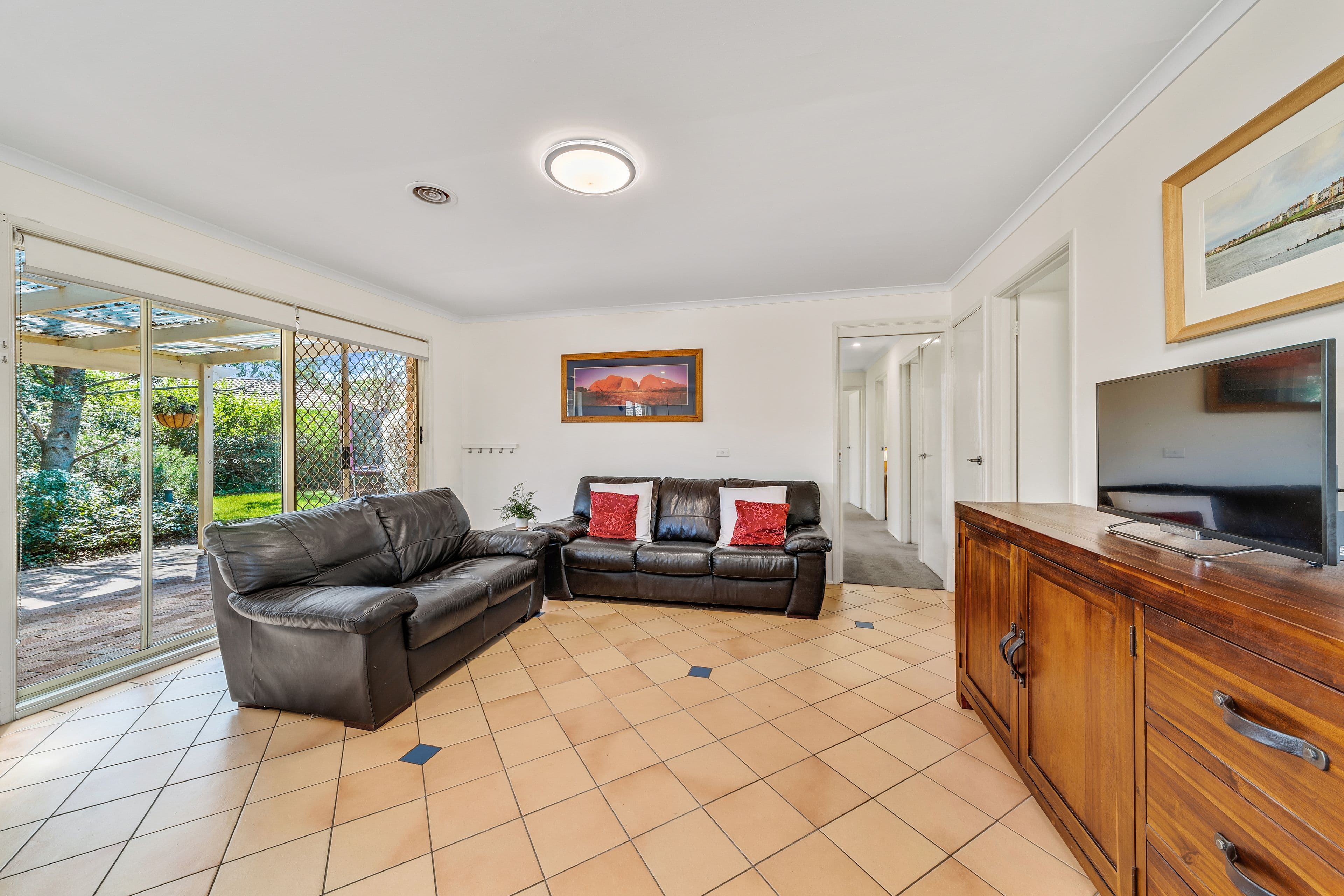 1 Capella Crescent, Giralang ACT 2617, Giralang - Thumbnail 7