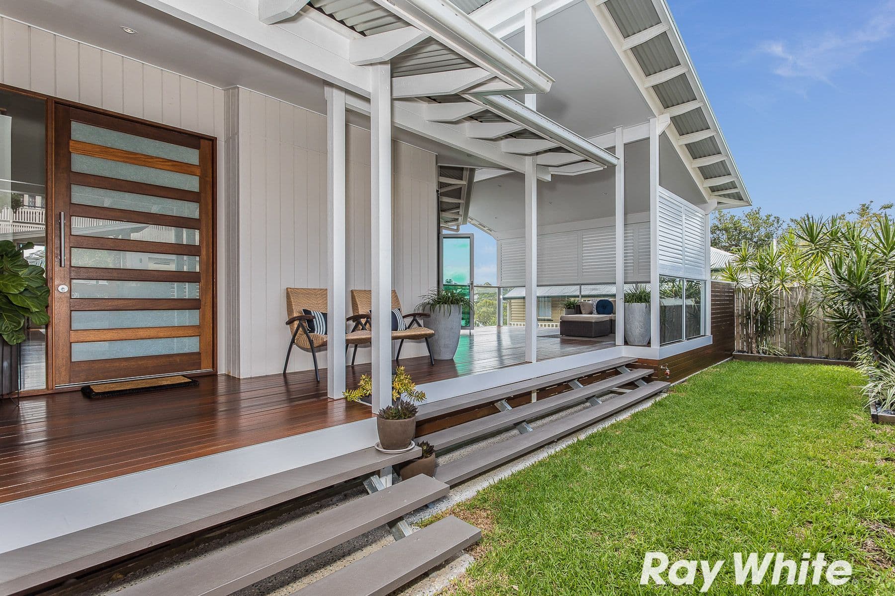 10 Colston Road, Grange QLD 4051, Grange - Thumbnail 2