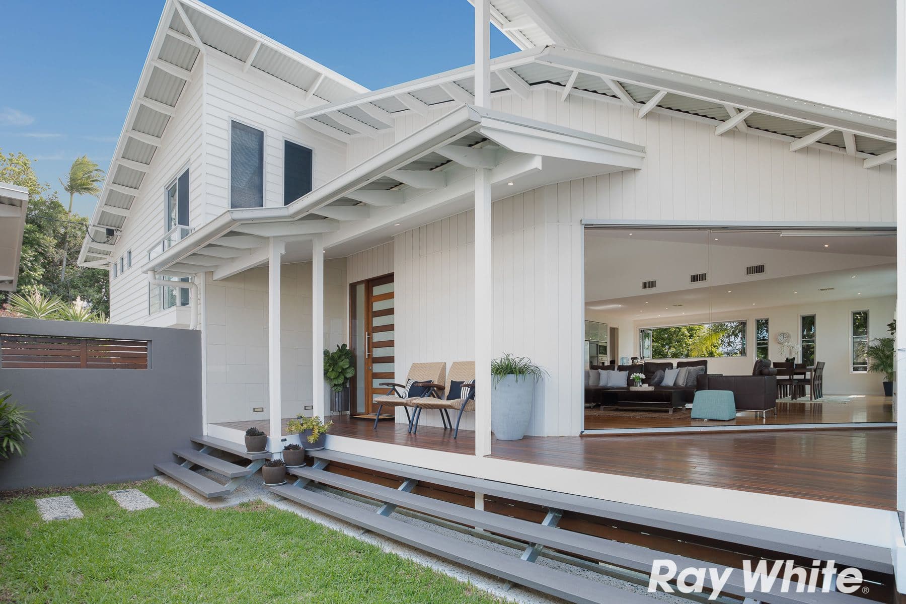 10 Colston Road, Grange QLD 4051, Grange - Thumbnail 3