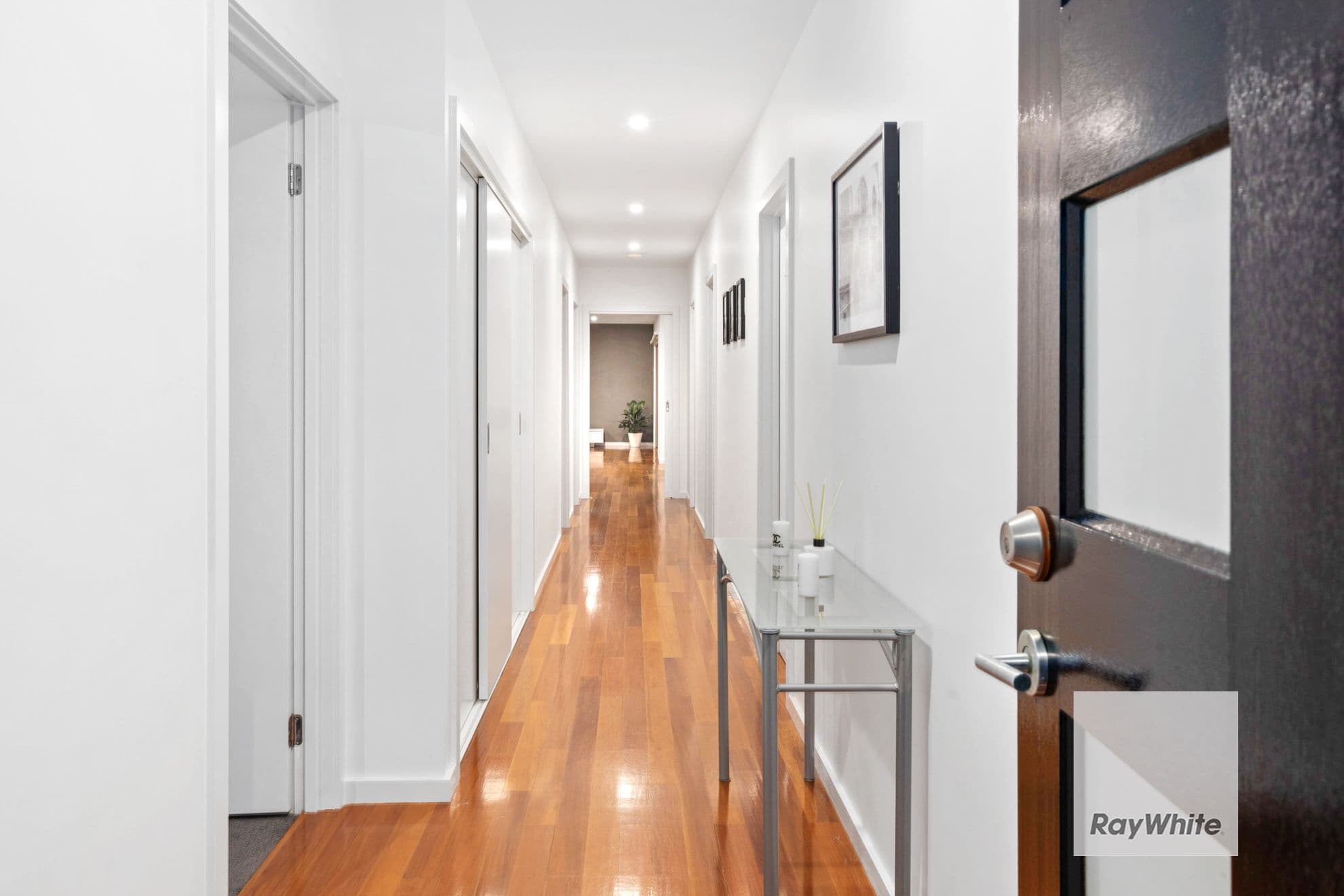 18 Lambert Court, Taylors Hill VIC 3037, Taylors Hill - Thumbnail 2