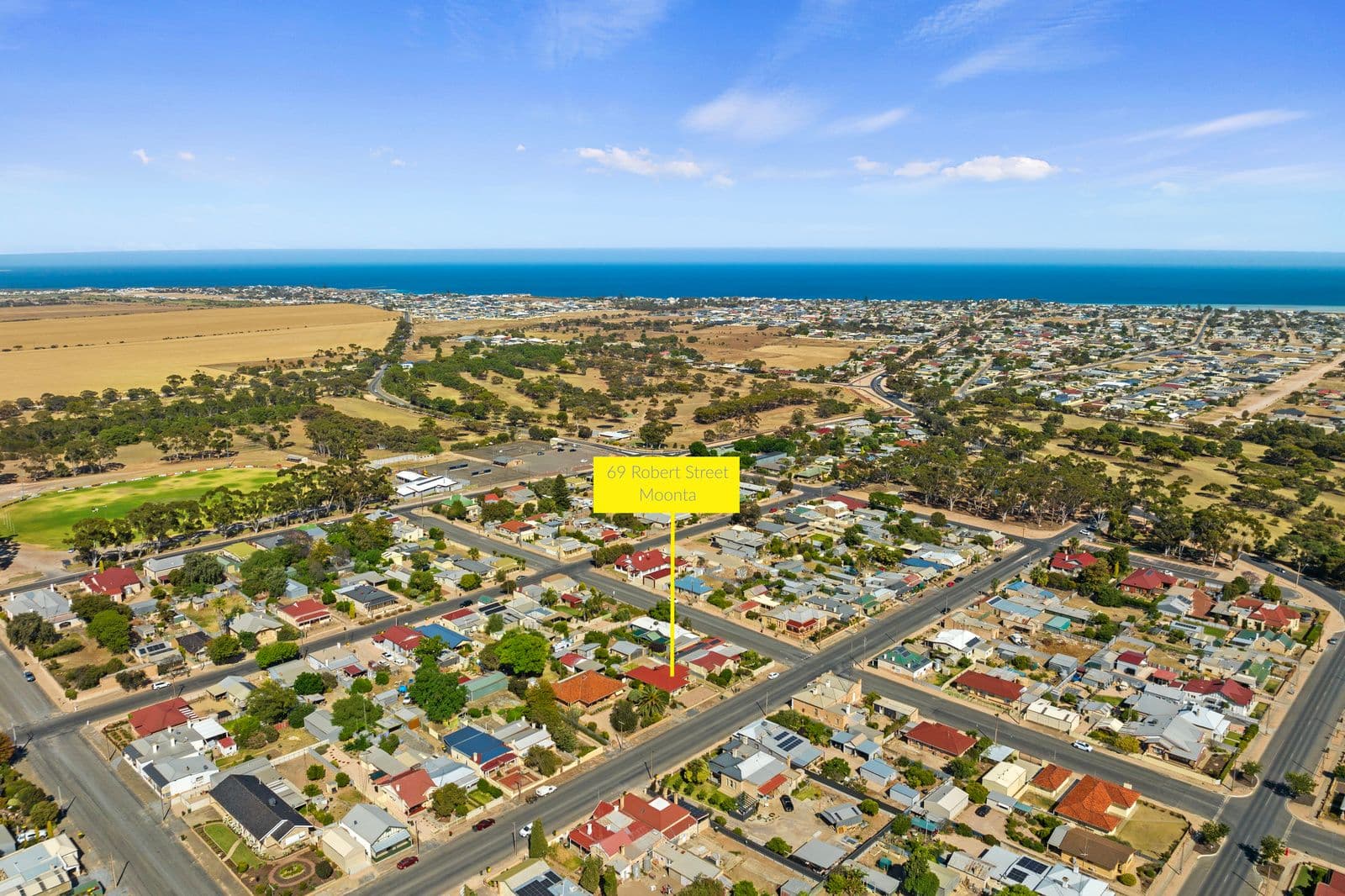 69 Robert Street, Moonta SA 5558, Moonta - Thumbnail 2