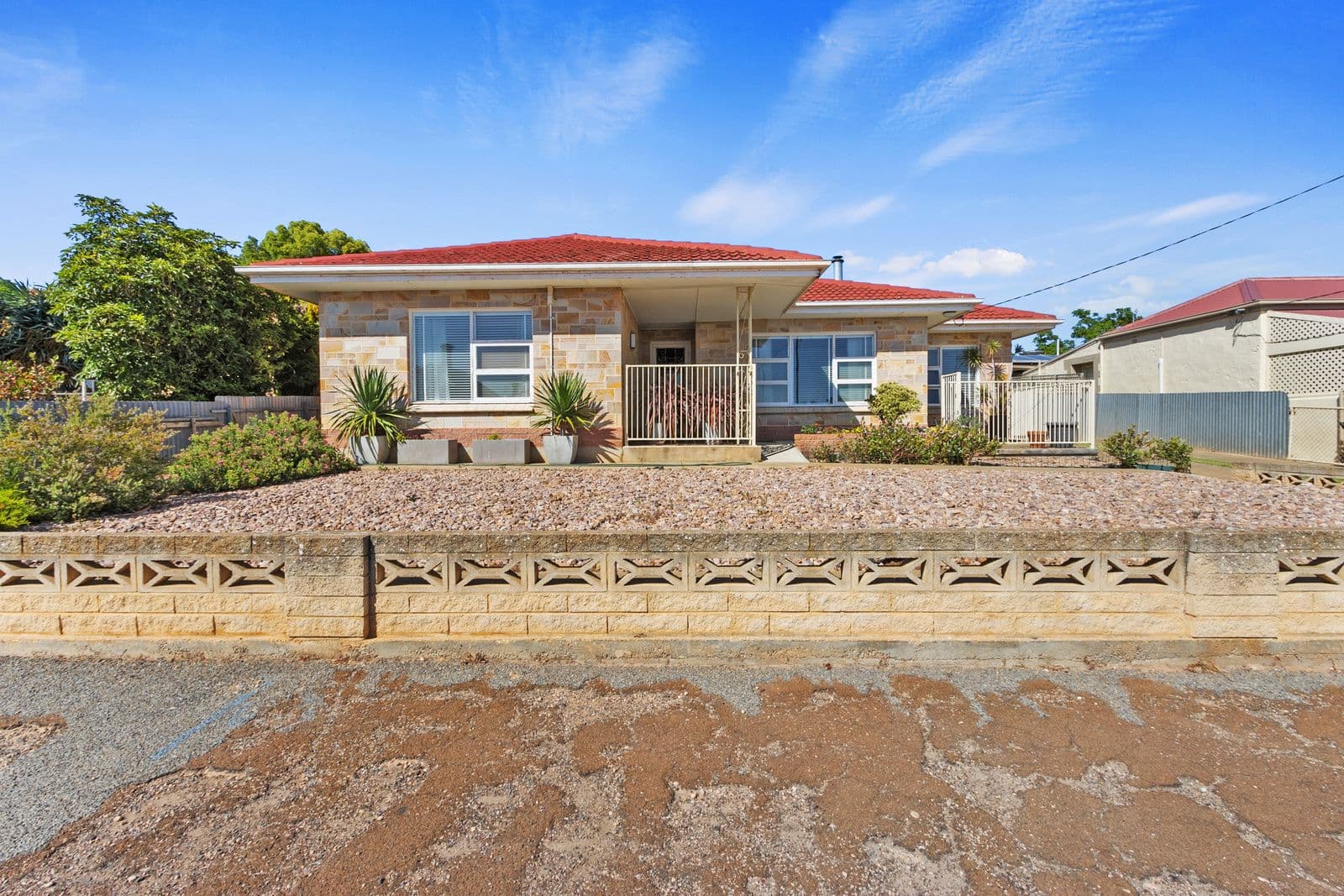 69 Robert Street, Moonta SA 5558, Moonta - Thumbnail 4