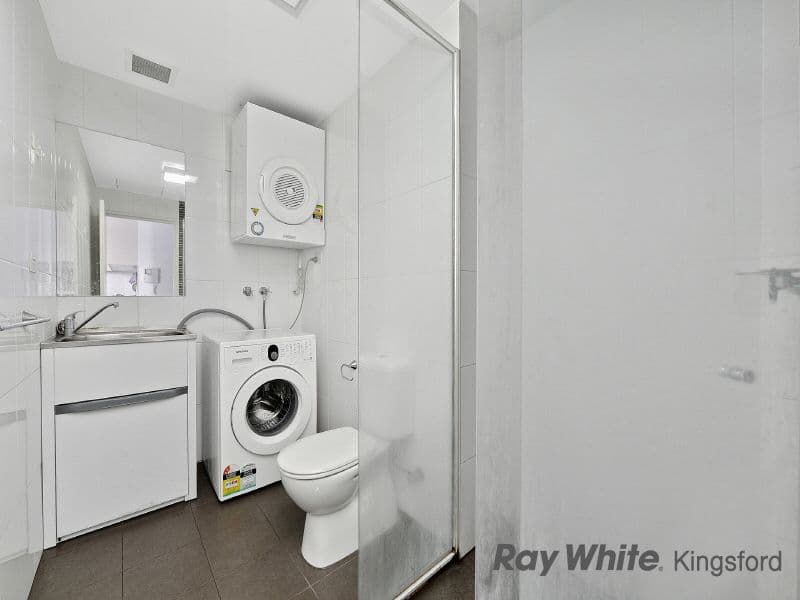 364 / 1 Anthony Rolfe Avenue, Gu..., Gu.. - Thumbnail 5