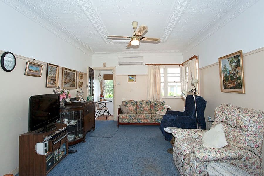 256 Campbell Street, NEWTOWN QLD 4350, Newtown - Thumbnail 2