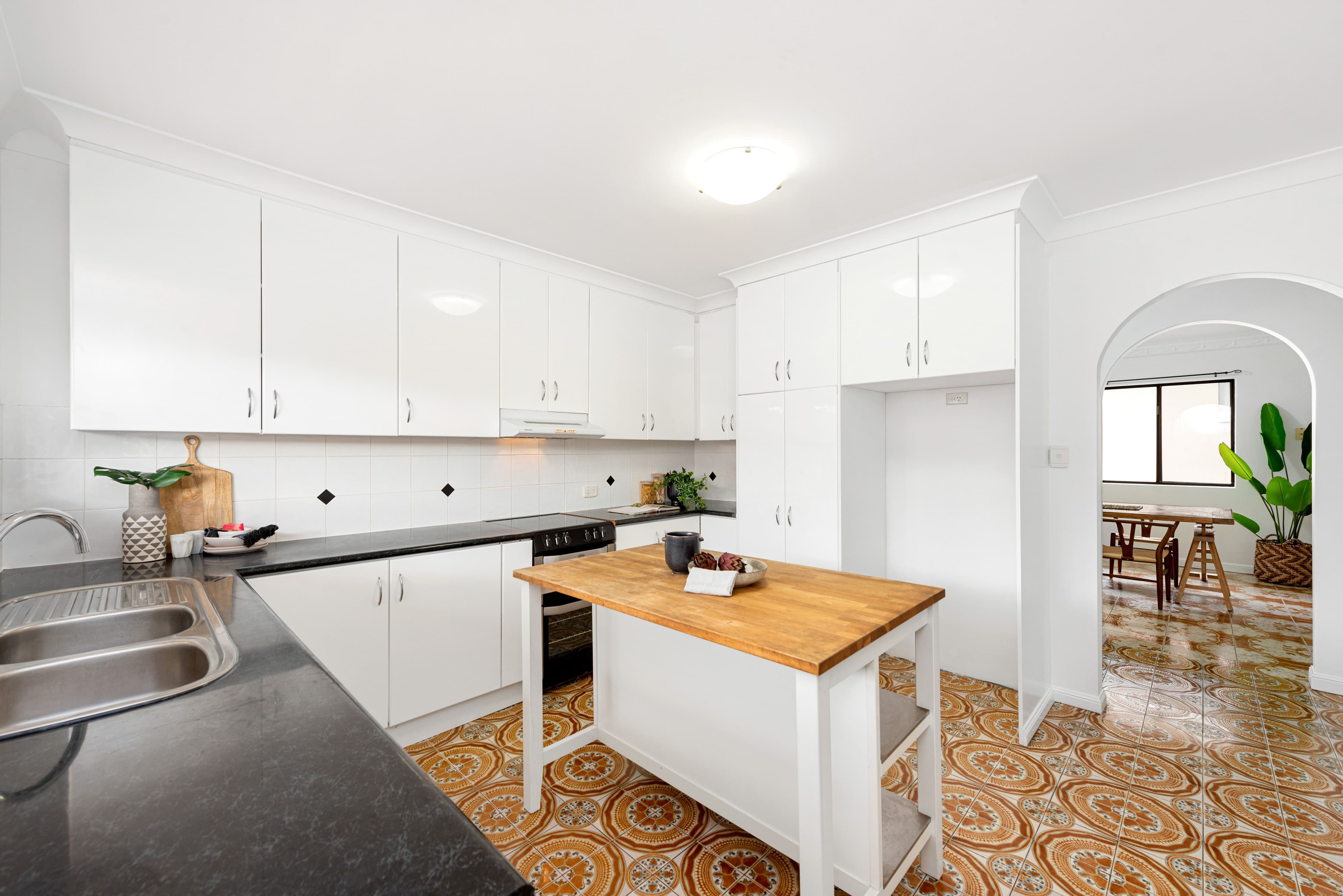 49 Long Street, Camp Hill QLD 4152, Camp Hill - Thumbnail 4