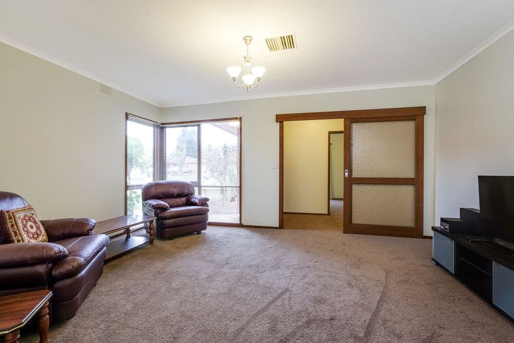 6 Holburn Way, EPPING VIC 3076, Epping - Thumbnail 3