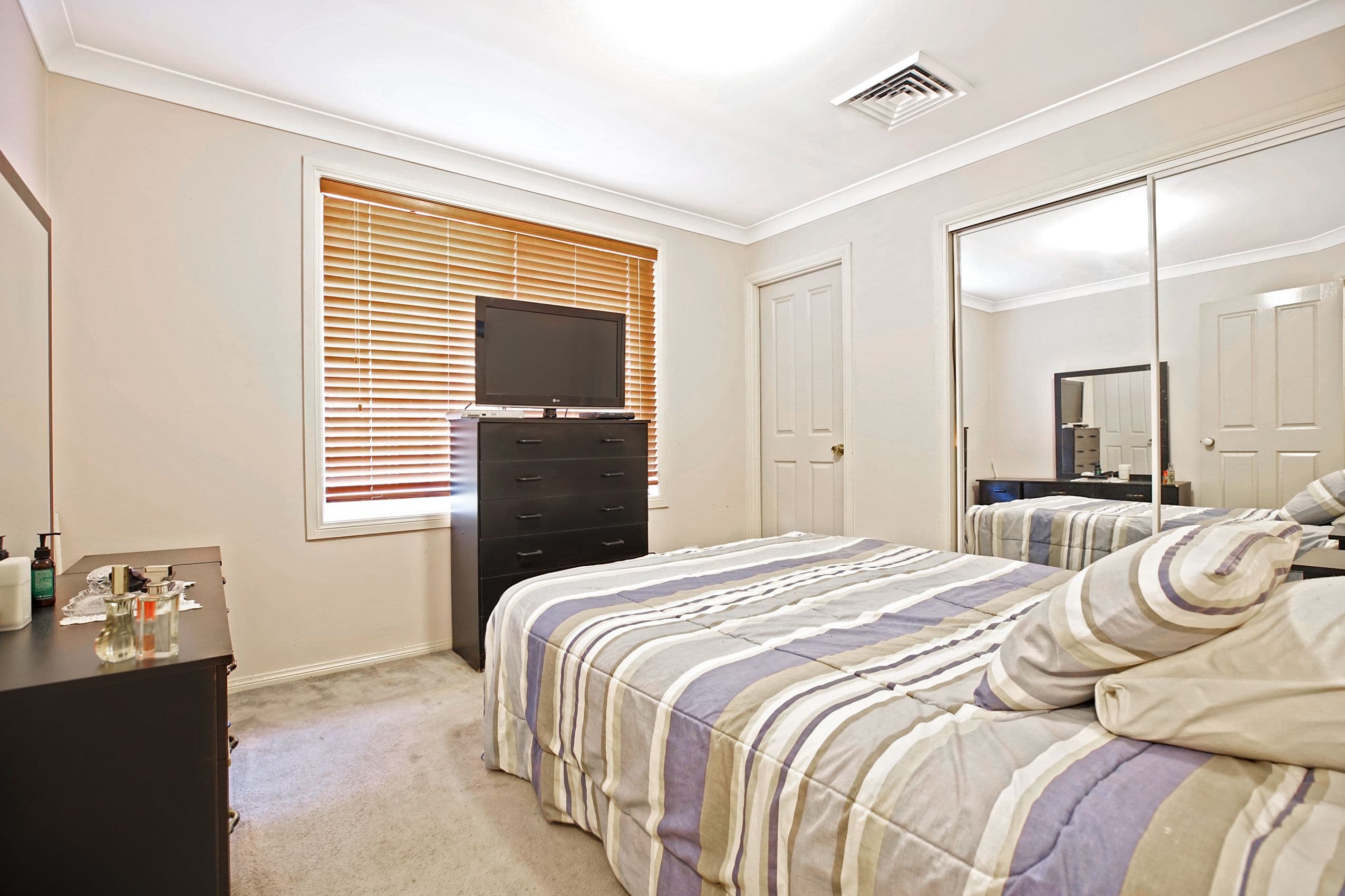 21 Berril Place, Glenmore Park - Thumbnail 6