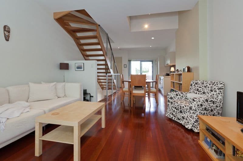 5 Sovereign Street, Indooroopilly QLD 4068, Indooroopilly - Thumbnail 2
