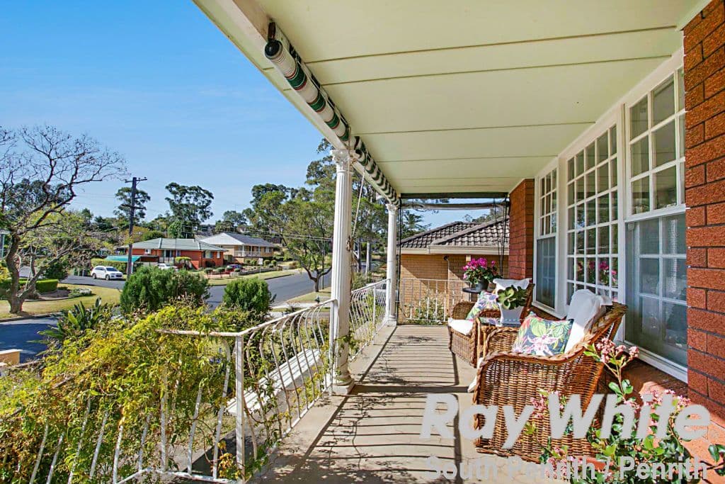 8 Bel-Air Road, Penrith - Thumbnail 2
