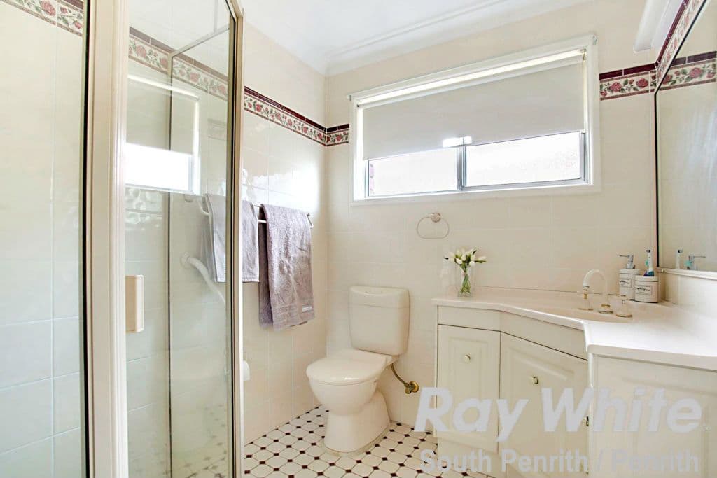 8 Bel-Air Road, Penrith - Thumbnail 7