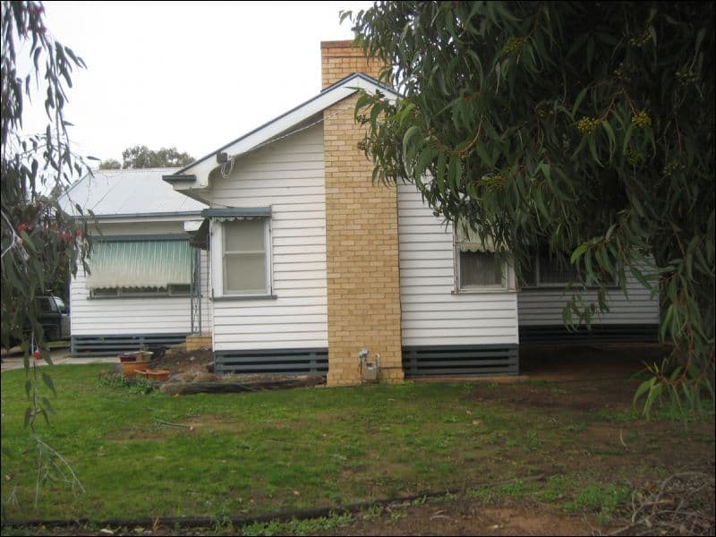 75 Victoria Street, ROCHESTER VIC 3561, Rochester - Image 1