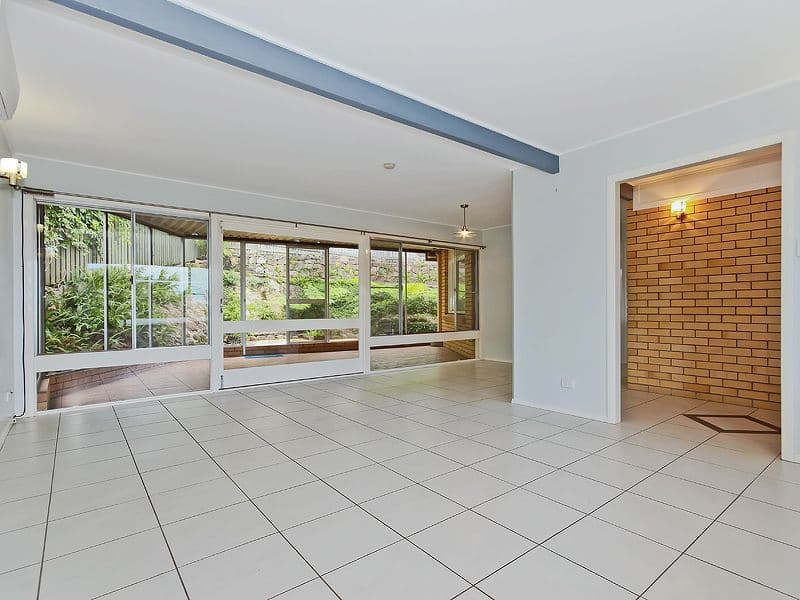 9 Rockett Street, ASPLEY QLD 4034, Aspley - Thumbnail 2