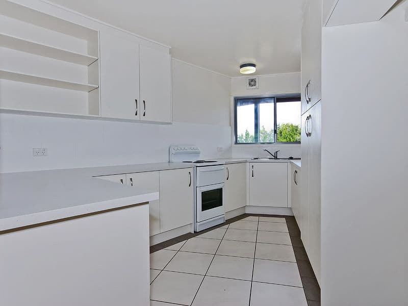 9 Rockett Street, ASPLEY QLD 4034, Aspley - Thumbnail 4