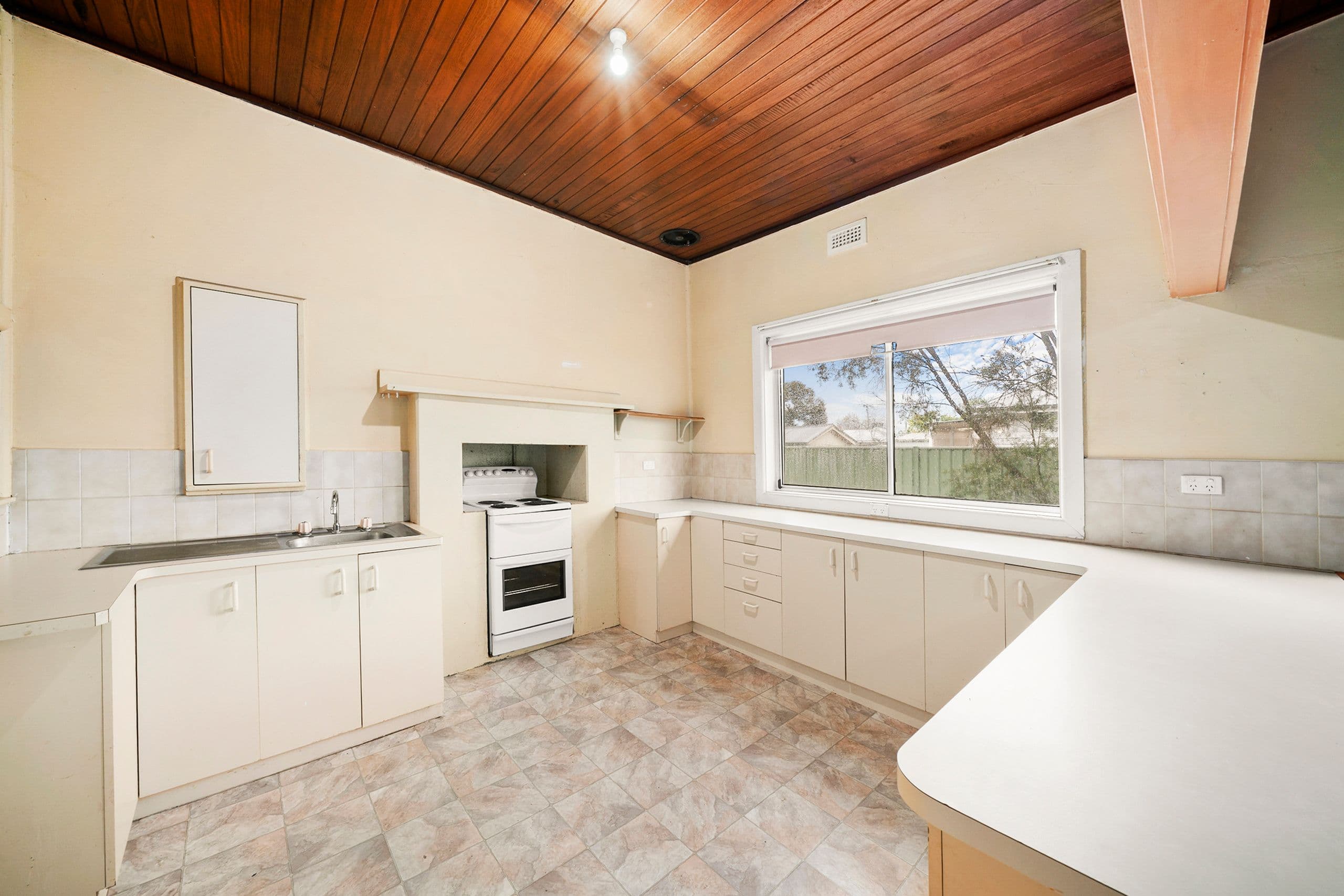 95 Mackellar Street, Benalla VIC 3672, Benalla - Thumbnail 4