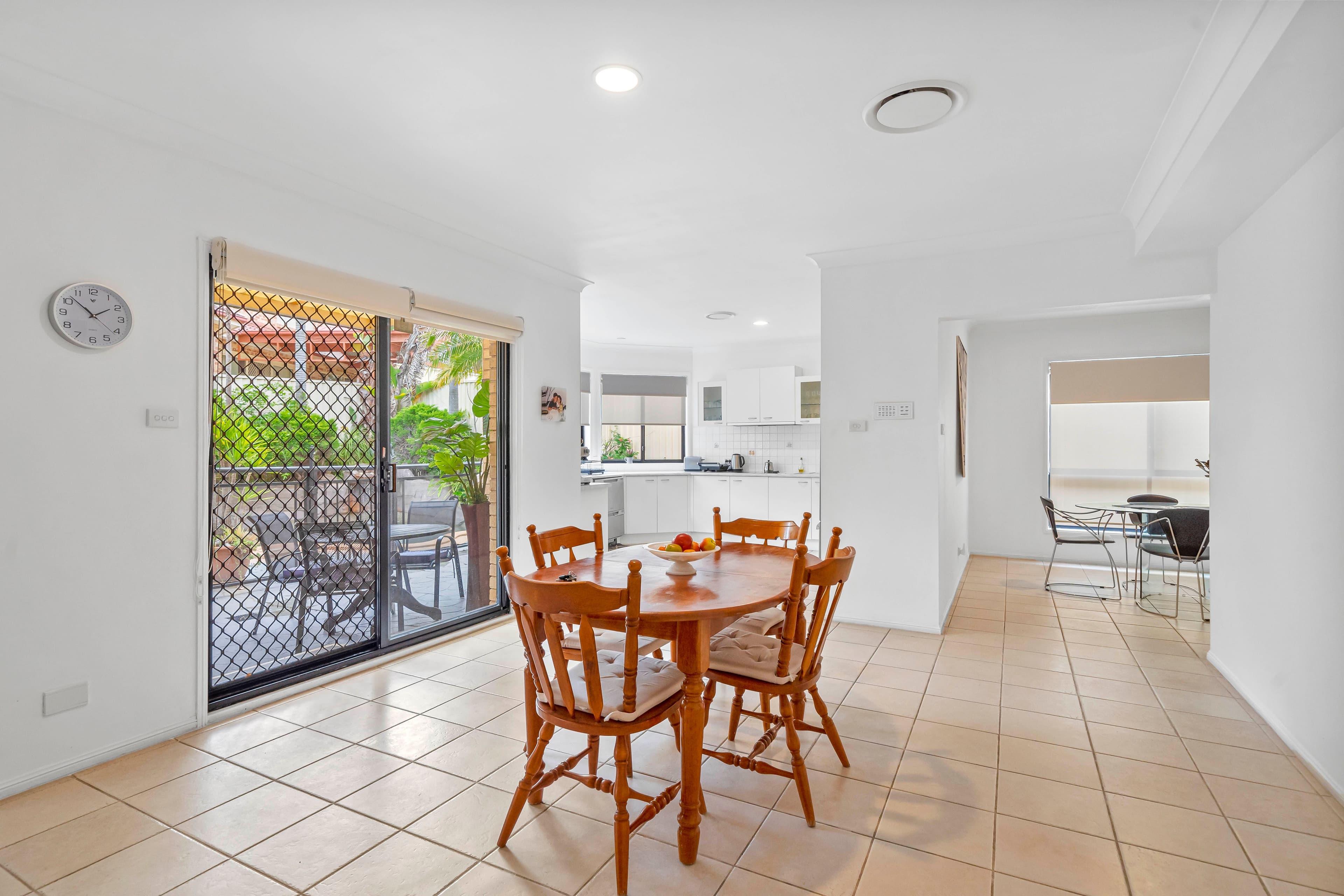 2 Cumberland Road, Greystanes NSW 2145, Greystanes - Thumbnail 5