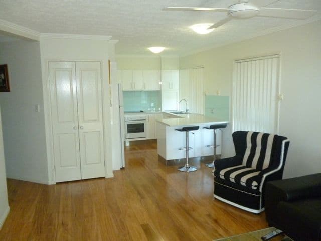 32 East Street, BURLEIGH HEADS QLD 4220, Burleigh Heads - Thumbnail 5